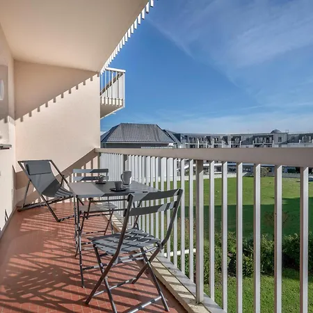 - 100 Du Port - Escale A Deux Appartement